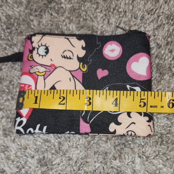Betty Boop Black and Pink Floral Tote - Picture 7 of 14